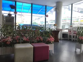 Kata Residence Hostel - Image 2