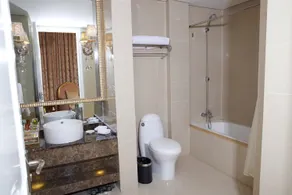 Peace International Hotel - Image 4