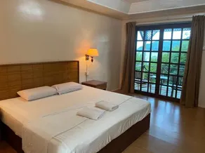 Cozy Resort - Image 3