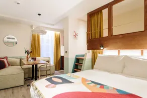 Room2 Belfast Hometel - Image 5