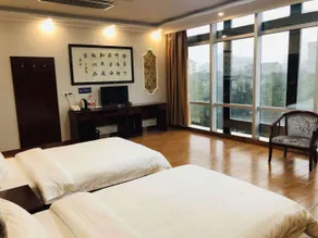 Xingpingtantu Hotel - Image 4
