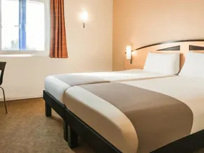 Travelodge Wellingborough - Image 3