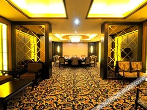 Seaside Goldenshine Hotel - Image 2