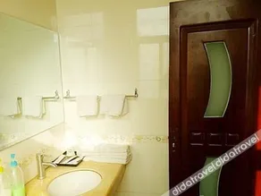 Butterfly Spring Express Hotel - Image 2