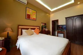 Artisan Lakeview Hotel - Image 5