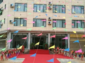 Home Inn Huayi Selected Hotel (Xingjie Branch, Xichou County) - Image 3