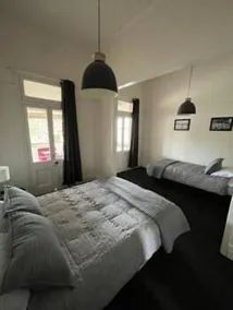 Junee Hotel - Image 1
