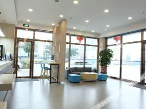 HanTing Hotel (Shenzhen Bao'an Songgang Subway Station) - Image 2