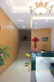 Yijia Hotel (Old Town Center) - Image 5