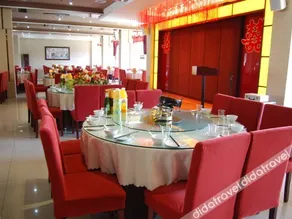 Qingyuan Hotel - Image 2