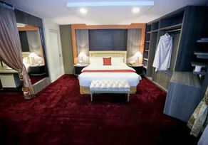 Hotel Diamond - Image 5