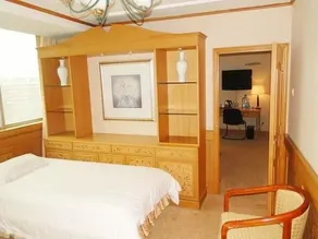 Liangyou Fulin Hotel (Jinan Quancheng Square Daming Lake Branch) - Image 5