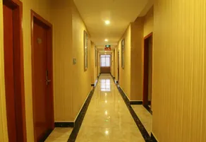 Yuanzhou Smart Stay Hotel (Yingbin Avenue Branch) - Image 2