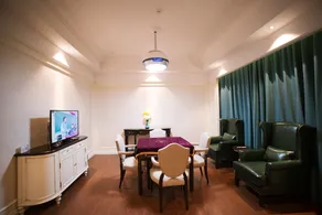 New World Hotel - Image 2