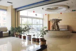 Laiyin Haosheng Business Hotel - Image 4