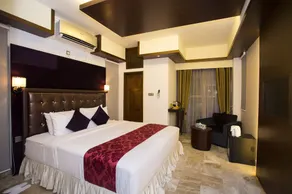 Monsoon Inn - Image 5
