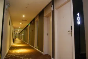 Jasmine Bloom INN Chain Hotel (Yichang Wanda) - Image 3
