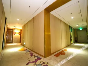 Shuangyu Business Theme Hotel (Kaifeng Drum Tower) - Image 4