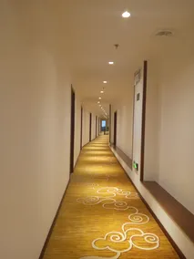 Jinda Business Hotel - Image 4