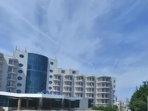 China Hualu Hotel - Image 3