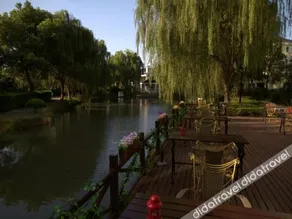 Venice Holiday Hotel - Image 5