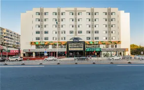 Zmax hotels (Tianjin Five Old Street, Xi Nan Lou, metro station shop) - Image 3