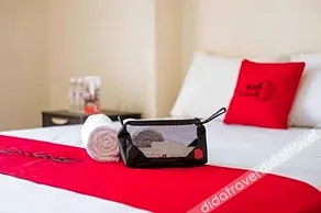 Reddoorz Plus Near Deli Park Mall Medan - Image 3