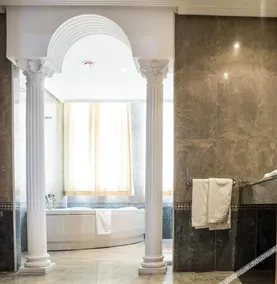 Hospedium Hotel Triana - Image 4