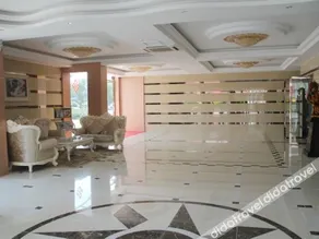 Yijia Platinum Hotel (Wu'an Road Biyu Famous Palace Branch) - Image 2