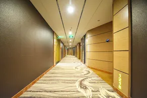 Golden Phoenix Hotel Luohe - Image 2
