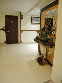 Crescent Resort - Image 2