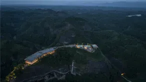 Zizai Pingjiang Wild Luxury Resort - Image 4