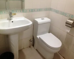 Dongfang Hotel - Image 5