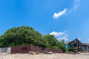 REYI International Youth Hostel - Image 4