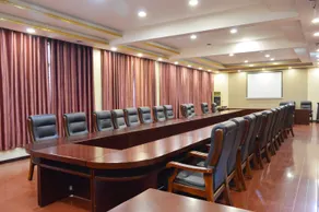 Youyichun Business Hotel - Image 5