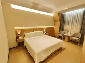 Kaijiang Haoting Concept Hotel - Image 1