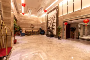 Wan Yue Hotel - Image 2