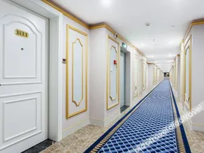 Yijia International Hotel - Image 5