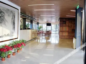 National Library Hotel - Image 2