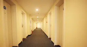 HanTing Hotel (Chongqing Guanyinqiao Subway Station) - Image 3