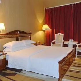 Vienna Classic Hotel ( Honghuahu Scenic Spot) - Image 3