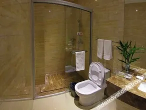 Yizheng Ganghui Business Hotel - Image 5