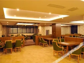 Starway Hotel Dali Erhai Lake Jiashibo Avenue - Image 5