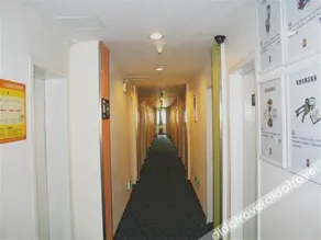 Jinfeng Hotel (Wuhan Huanghelou Shouyi Road Subway Station Branch) - Image 2