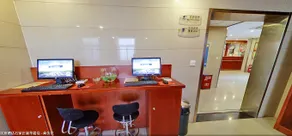 Hanting Express (Shijiazhuang Xinhua Road) - Image 3