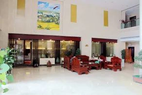 Shanfei Huizhan Center Hotel - Image 2