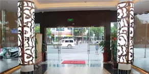 Golden Sunshine Hotel - Image 3