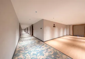 Jinjiang Hotel - Image 5