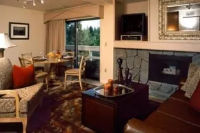 GetAways at the Lodge at Kingsbury Crossing - Image 5