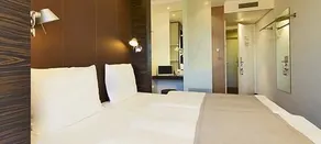 Hotel Premiere Classe Berlin Dreilinden - Image 5